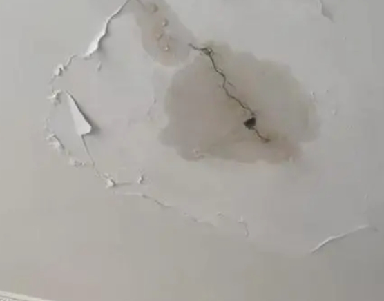 周口市阳台漏水维修公司分享下屋面防水工程质量问题原因分析